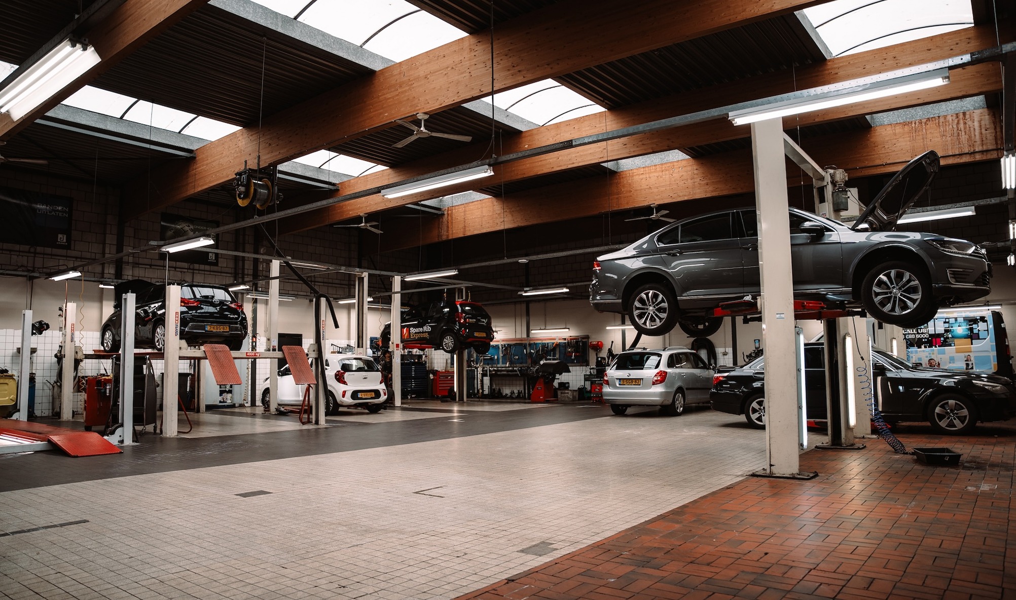 Gallery gallery_images_1_2_17706220881236927690.jpg ONDERHOUD (AAN LEASEAUTO’S) | JAMES Autoservice Tilburg